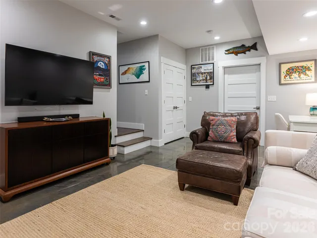 $850,000 | 89 Vance Crescent Extension, Asheville, NC 28806