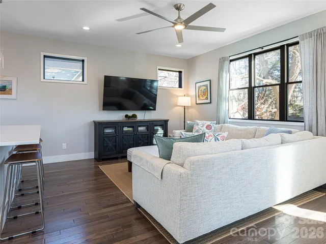 $850,000 | 89 Vance Crescent Extension, Asheville, NC 28806