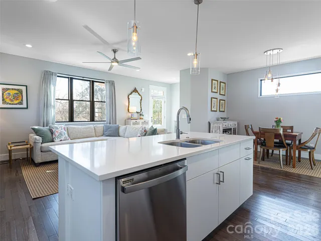 $850,000 | 89 Vance Crescent Extension, Asheville, NC 28806