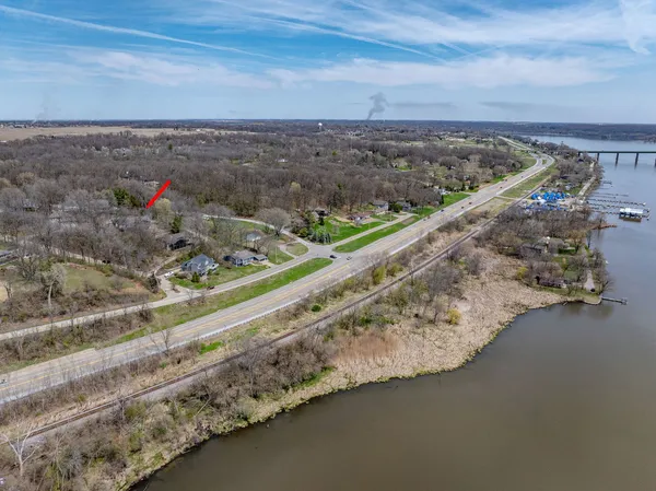 $510,000 | 3 Walbrier Court, Le Claire, IA 52753