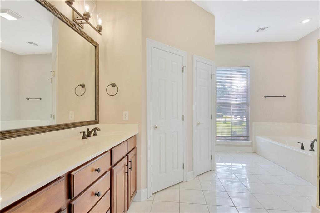 1349 Ridge Way Drive Mandeville, LA 70471 - Photo 12 of 23 Gallery Image 12
