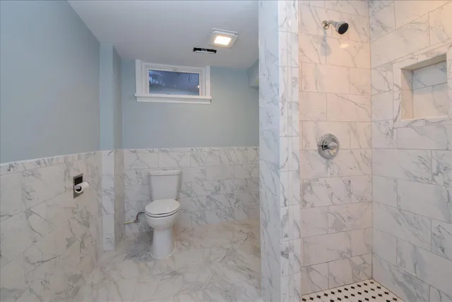 $339,500 | 3818 Grandview Avenue Northwest, Roanoke, VA 24012