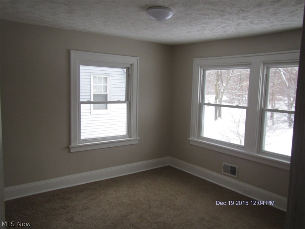 1649 Cumberland Road Cleveland, OH 44118 - Photo 10 of 18 Gallery Image 10