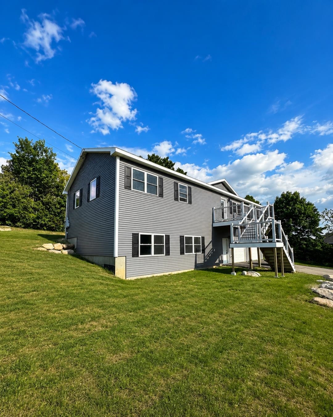24 Victor Place Rutland, VT 05701 - Photo 2 of 18