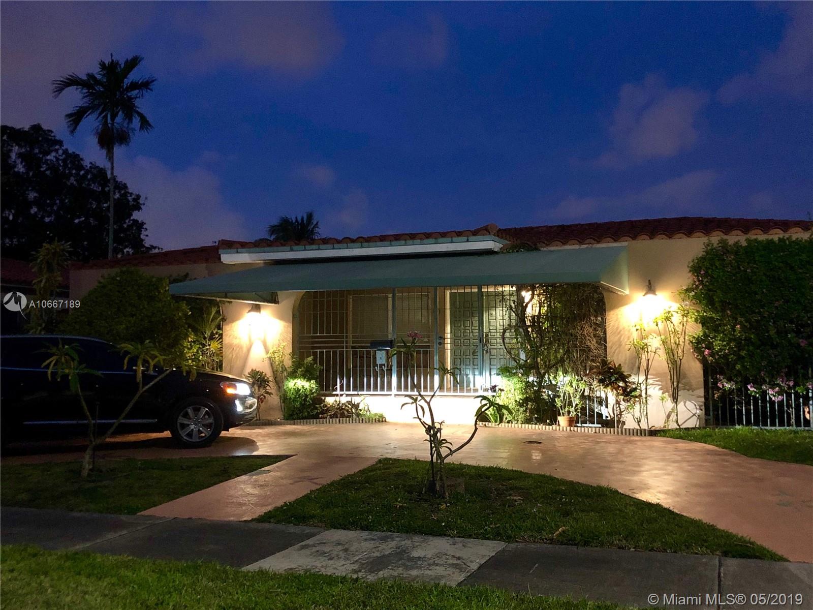 301 Southwest 30th Court Miami, FL 33135 - Photo 2 of 41