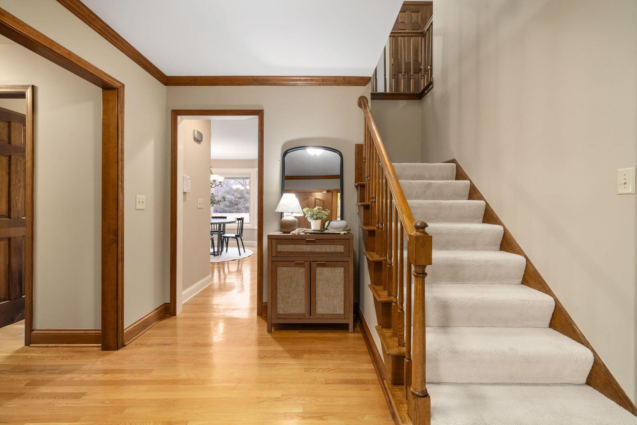 4944 Rutherford Road Powell, OH 43065 - Photo 38 of 100 Foyer