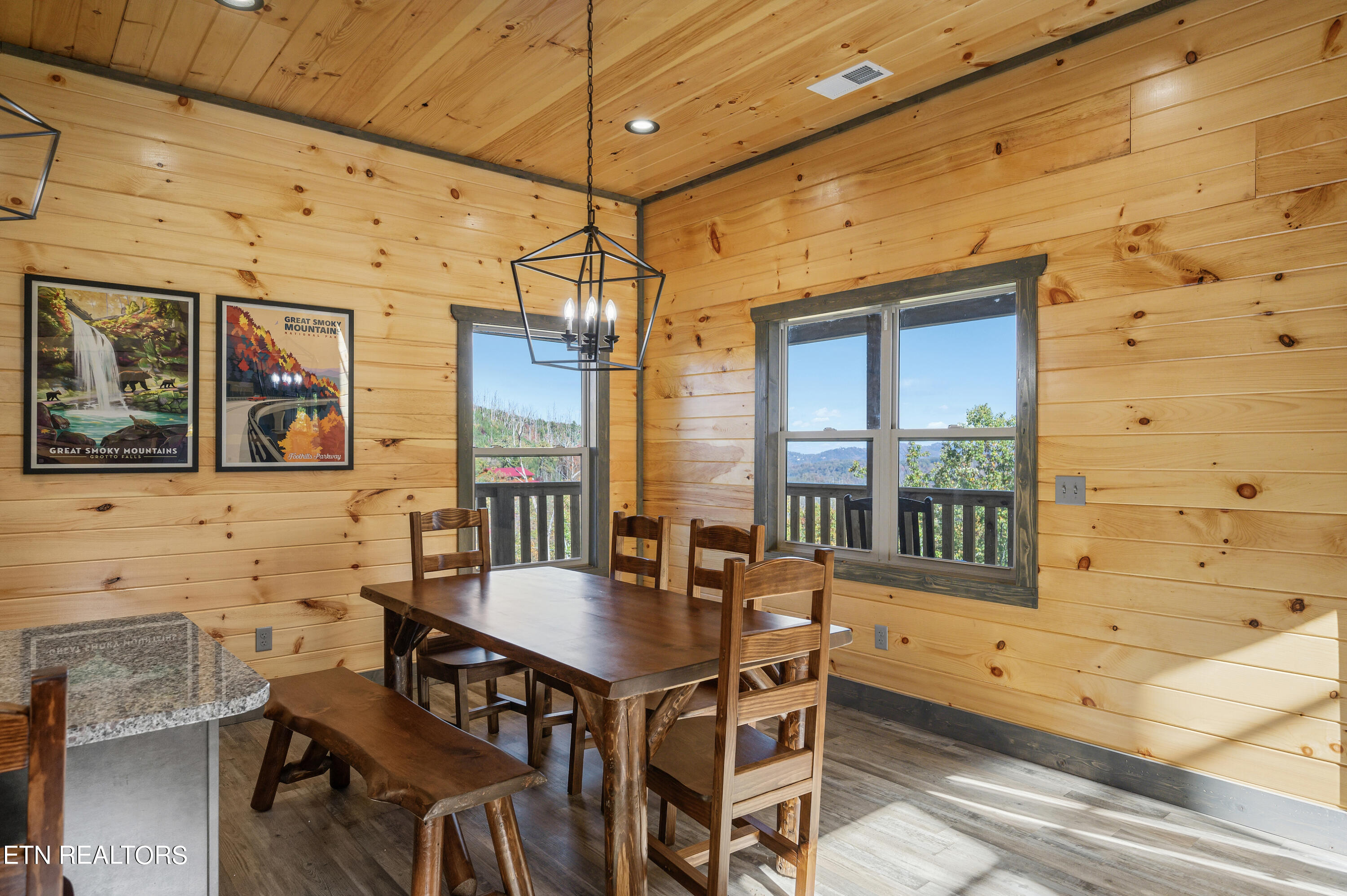 914 Crooked Ridge Road Gatlinburg, TN 37738 - Photo 11 of 57 CRE-22