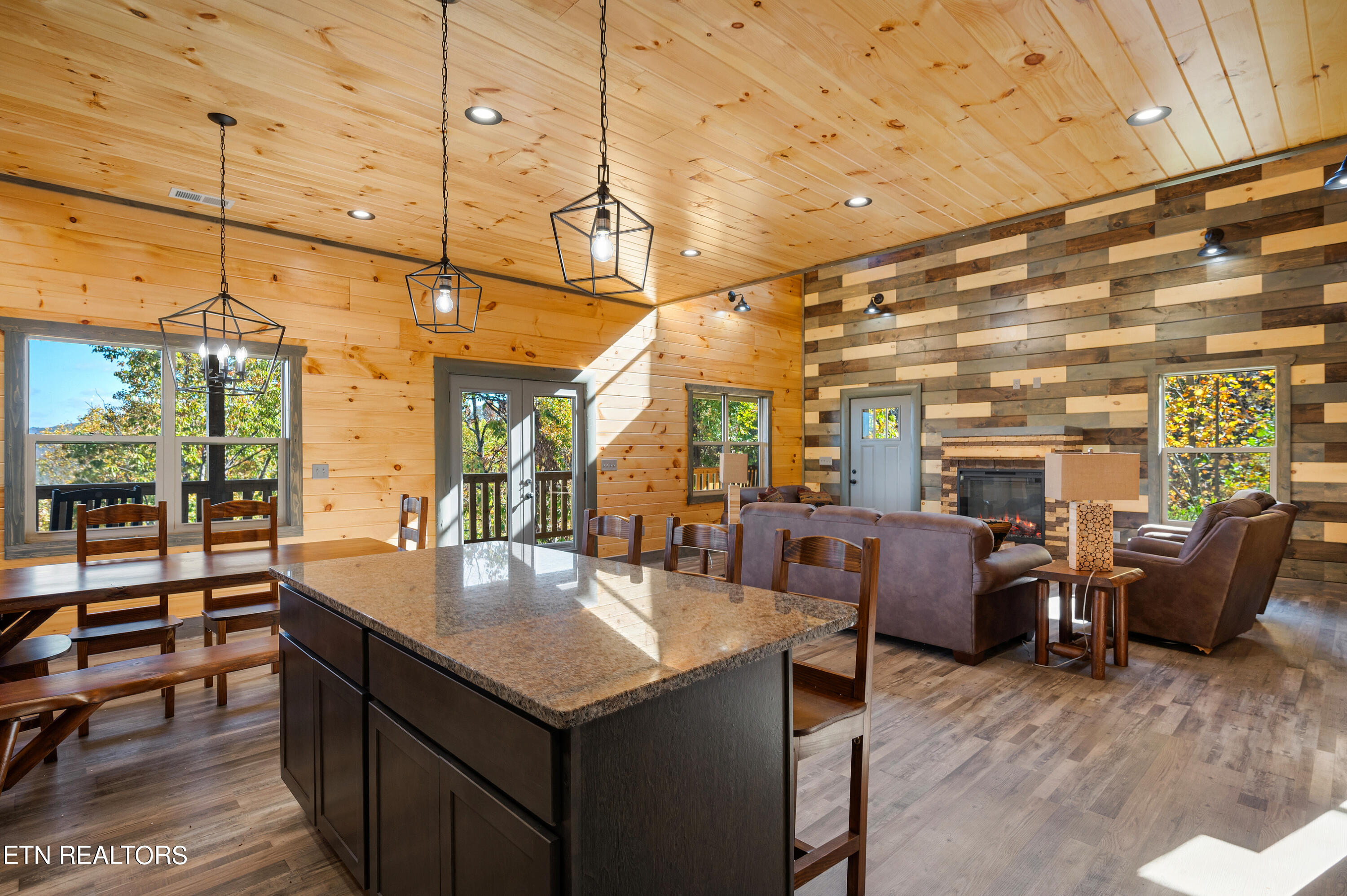 914 Crooked Ridge Road Gatlinburg, TN 37738 - Photo 17 of 57 CRE-34