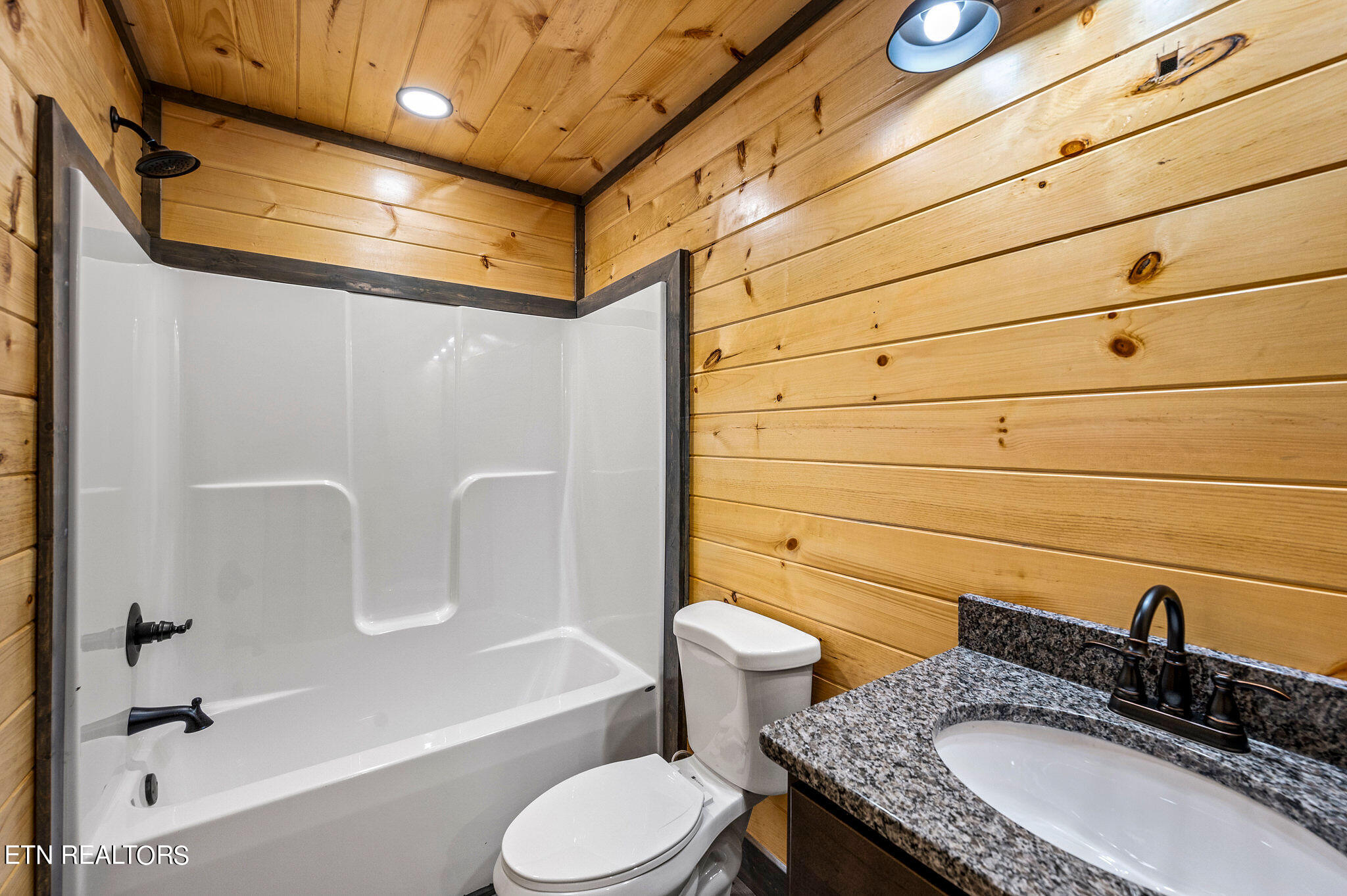 914 Crooked Ridge Road Gatlinburg, TN 37738 - Photo 23 of 57 DSC_5537