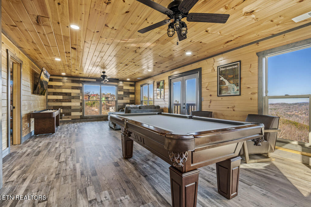 914 Crooked Ridge Road Gatlinburg, TN 37738 - Photo 34 of 57 JCM_5884