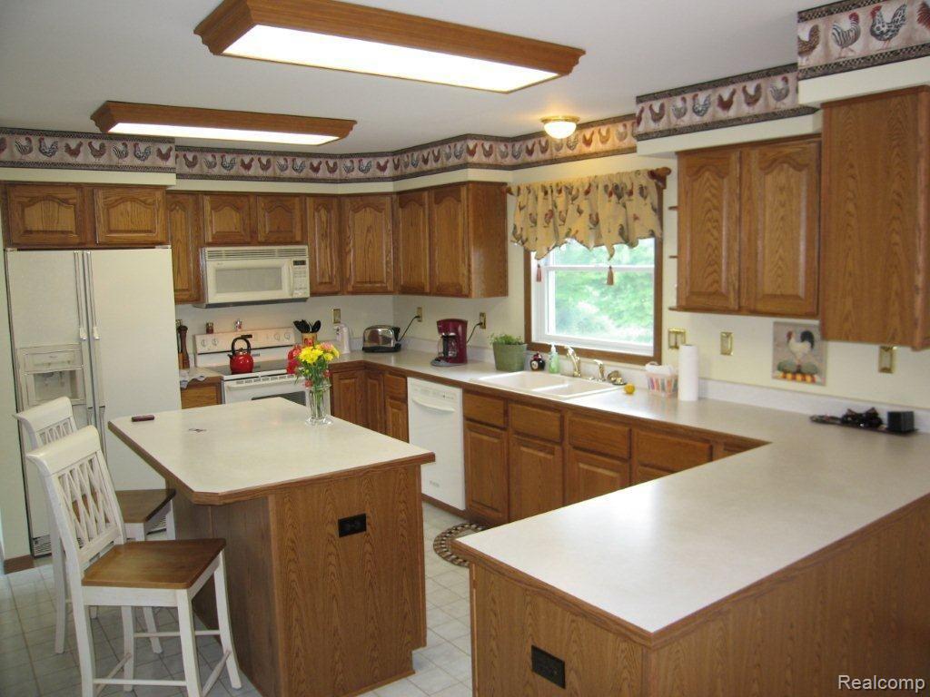 6243 Cyclone Road Otter Lake, MI 48464 - Photo 2 of 14 Kitchen