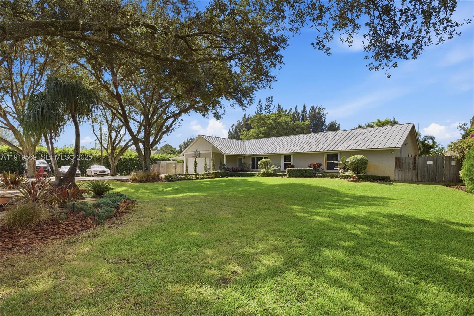 5601 Southwest 195th Terrace Southwest Ranches, FL 33332 - Photo 2 of 84