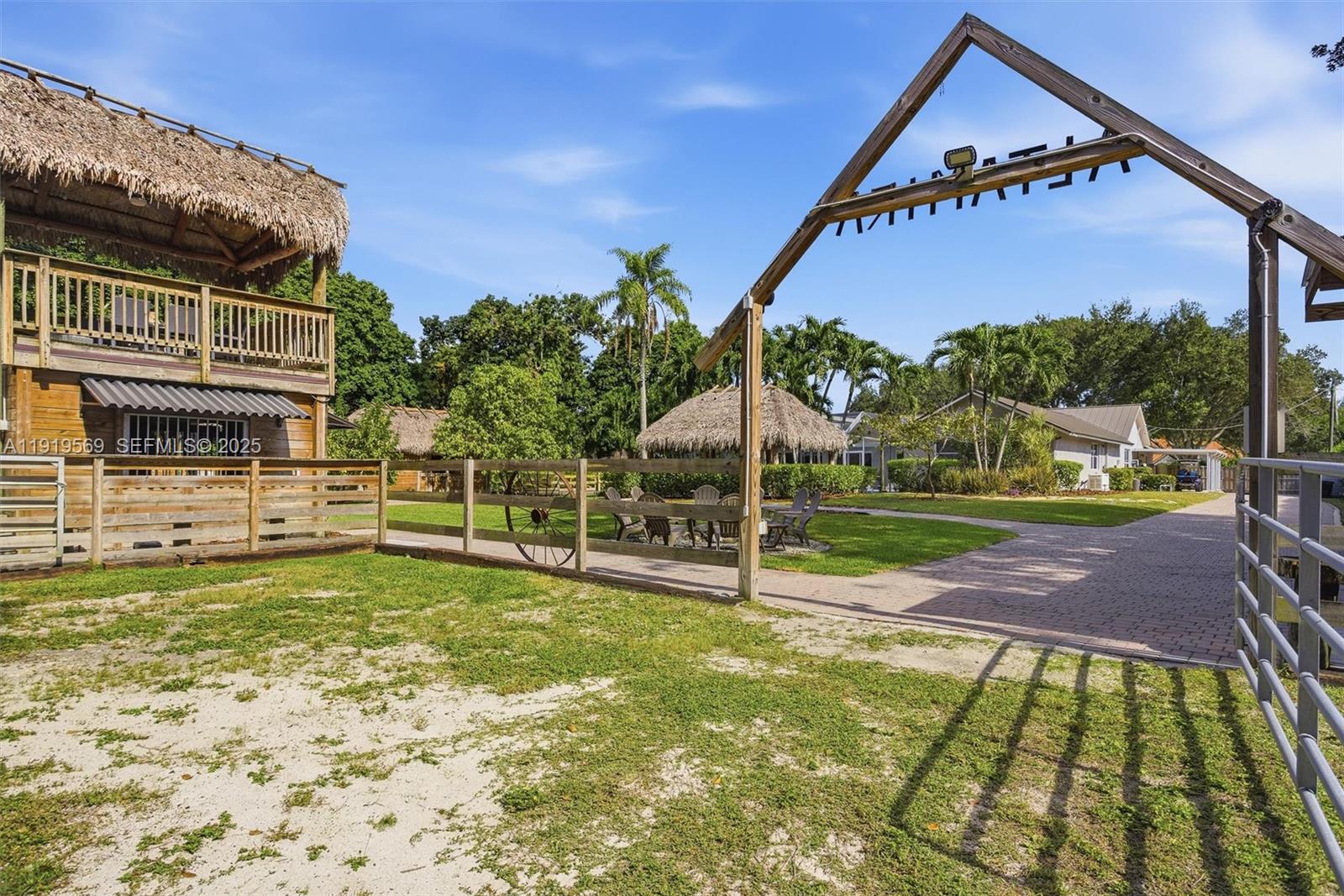 5601 Southwest 195th Terrace Southwest Ranches, FL 33332 - Photo 50 of 84