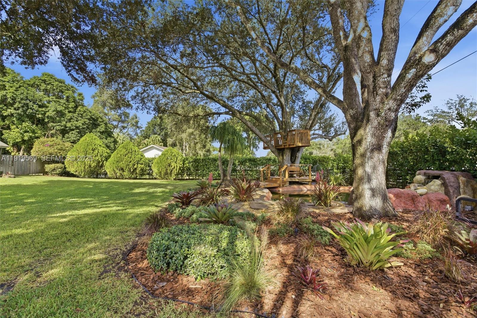 5601 Southwest 195th Terrace Southwest Ranches, FL 33332 - Photo 9 of 84