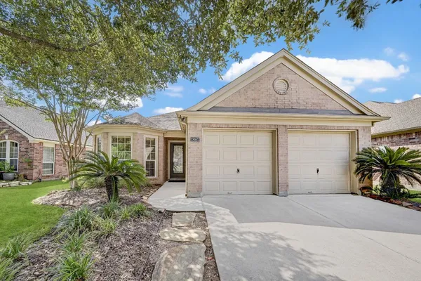 $1,995 | 18923 Bluestone Hollow Lane, Tomball, TX 77377