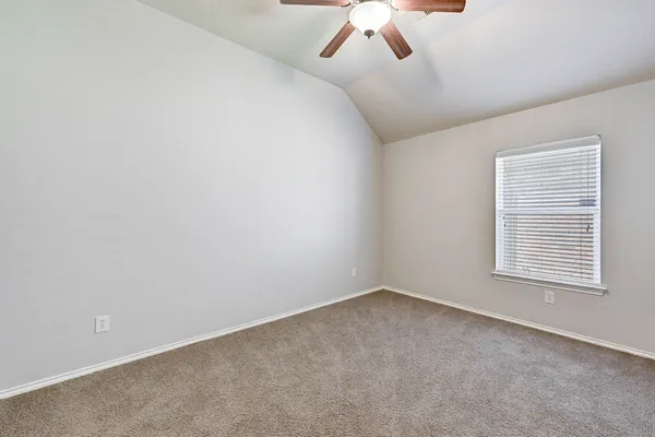 $2,100 | 18923 Bluestone Hollow Lane, Tomball, TX 77377