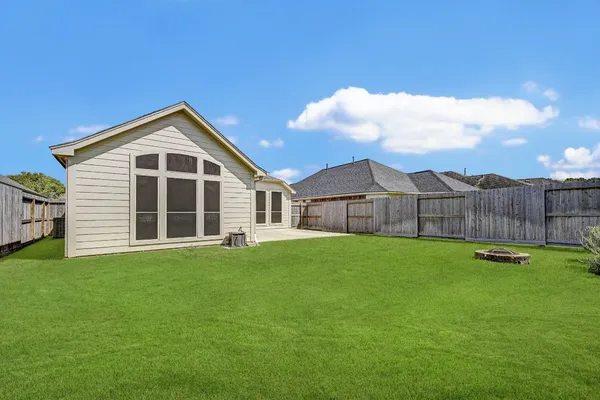 $1,995 | 18923 Bluestone Hollow Lane, Tomball, TX 77377