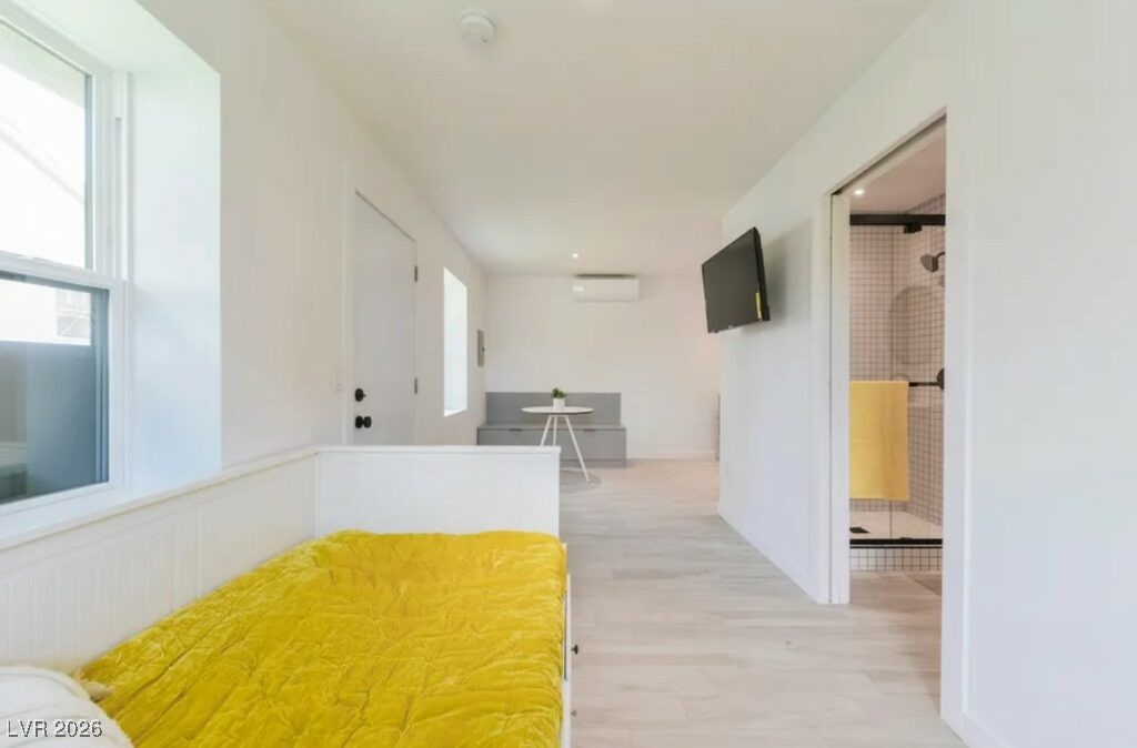 715 South 3rd Street, Unit 9 Las Vegas, NV 89101 - Photo 4 of 13