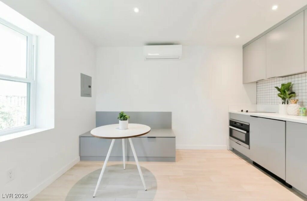 715 South 3rd Street, Unit 9 Las Vegas, NV 89101 - Photo 8 of 13