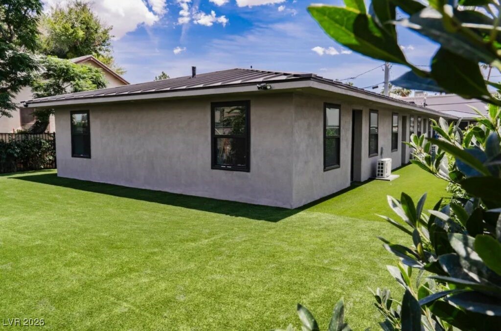 715 South 3rd Street, Unit 9 Las Vegas, NV 89101 - Photo 10 of 13