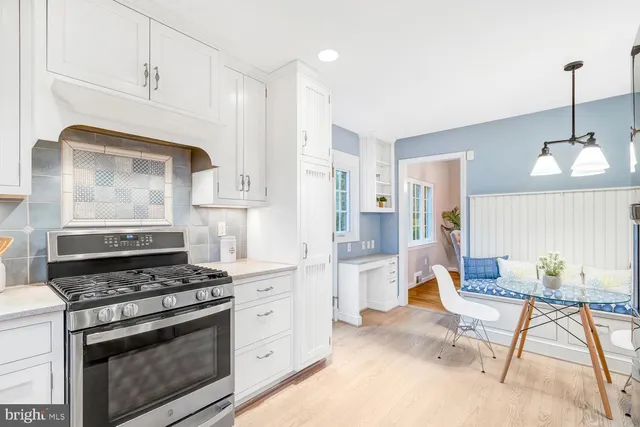 $1,769,000 | 4827 27th Place North, Arlington, VA 22207