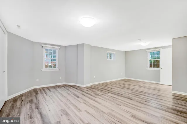 $1,769,000 | 4827 27th Place North, Arlington, VA 22207