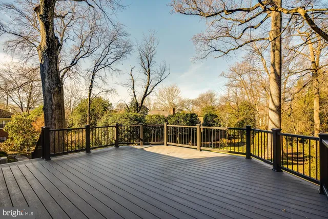 $1,769,000 | 4827 27th Place North, Arlington, VA 22207