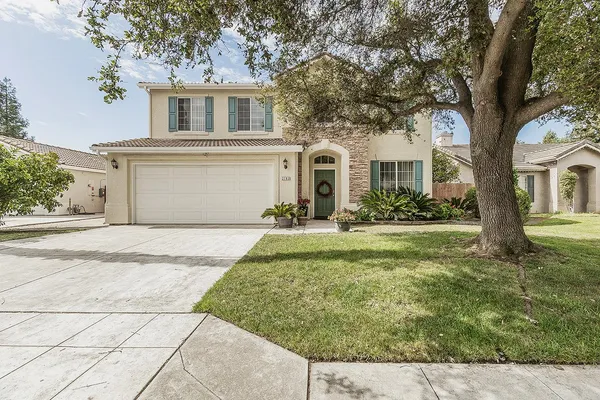 $600,000 | 2703 East Hillview Avenue, Fresno, CA 93720