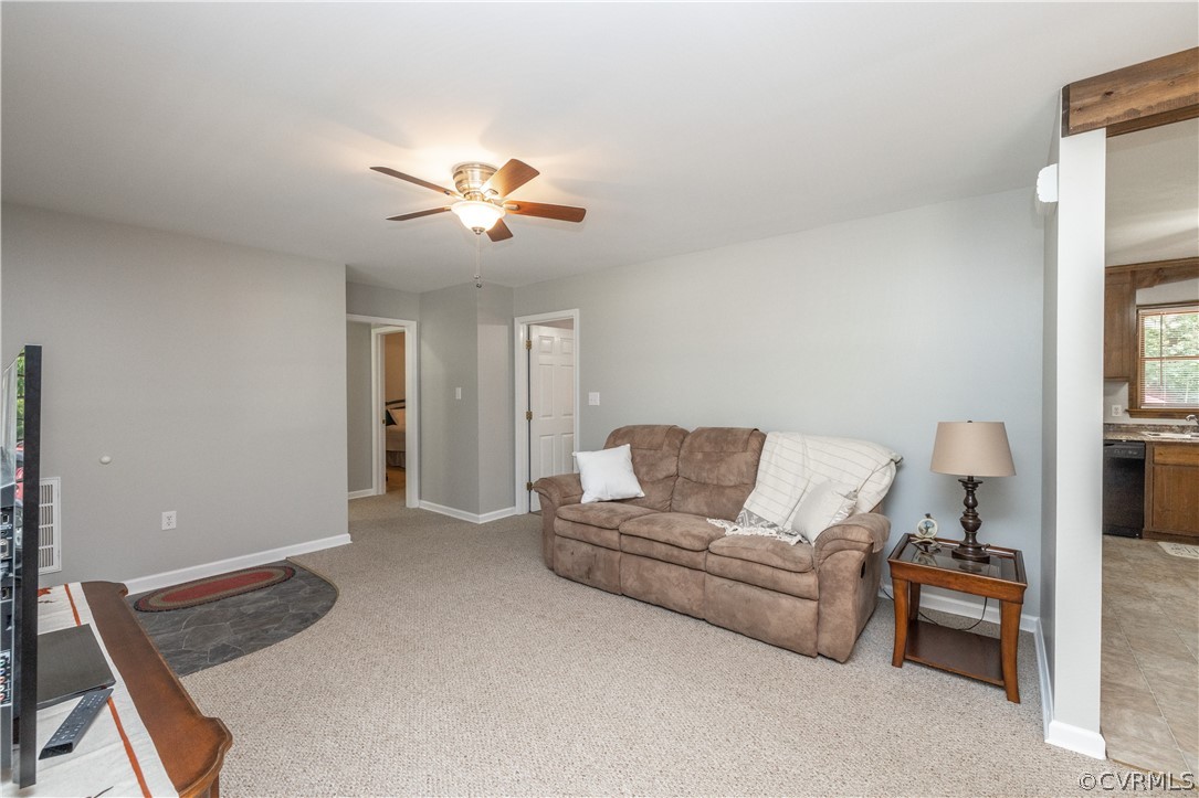 2790 Maidens Road Powhatan, VA 23139 - Photo 7 of 31 Gallery Image 7