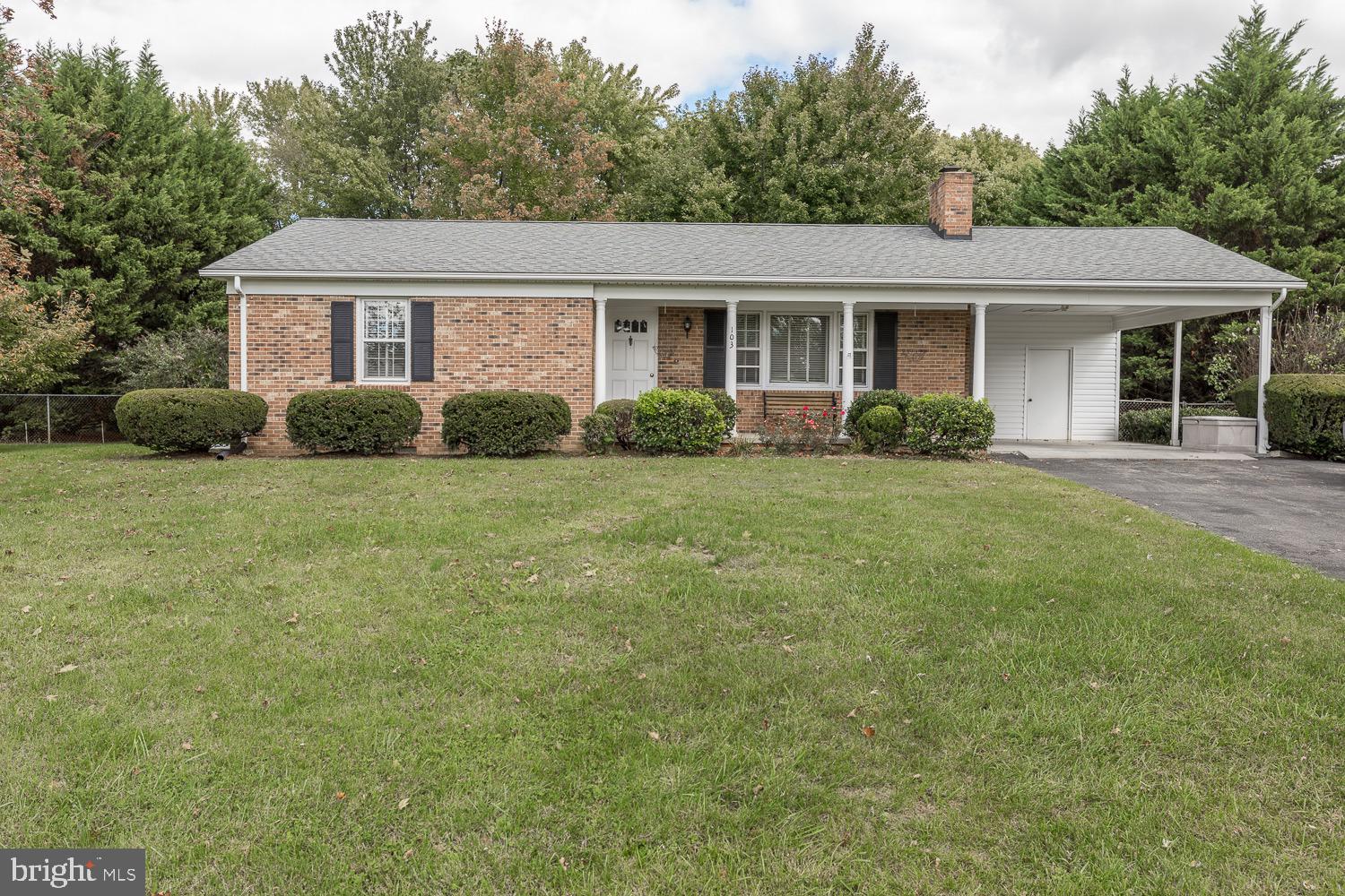 103 Frederick Road Stephens City, VA 22655 - Photo 1 of 40 Welcome Home!