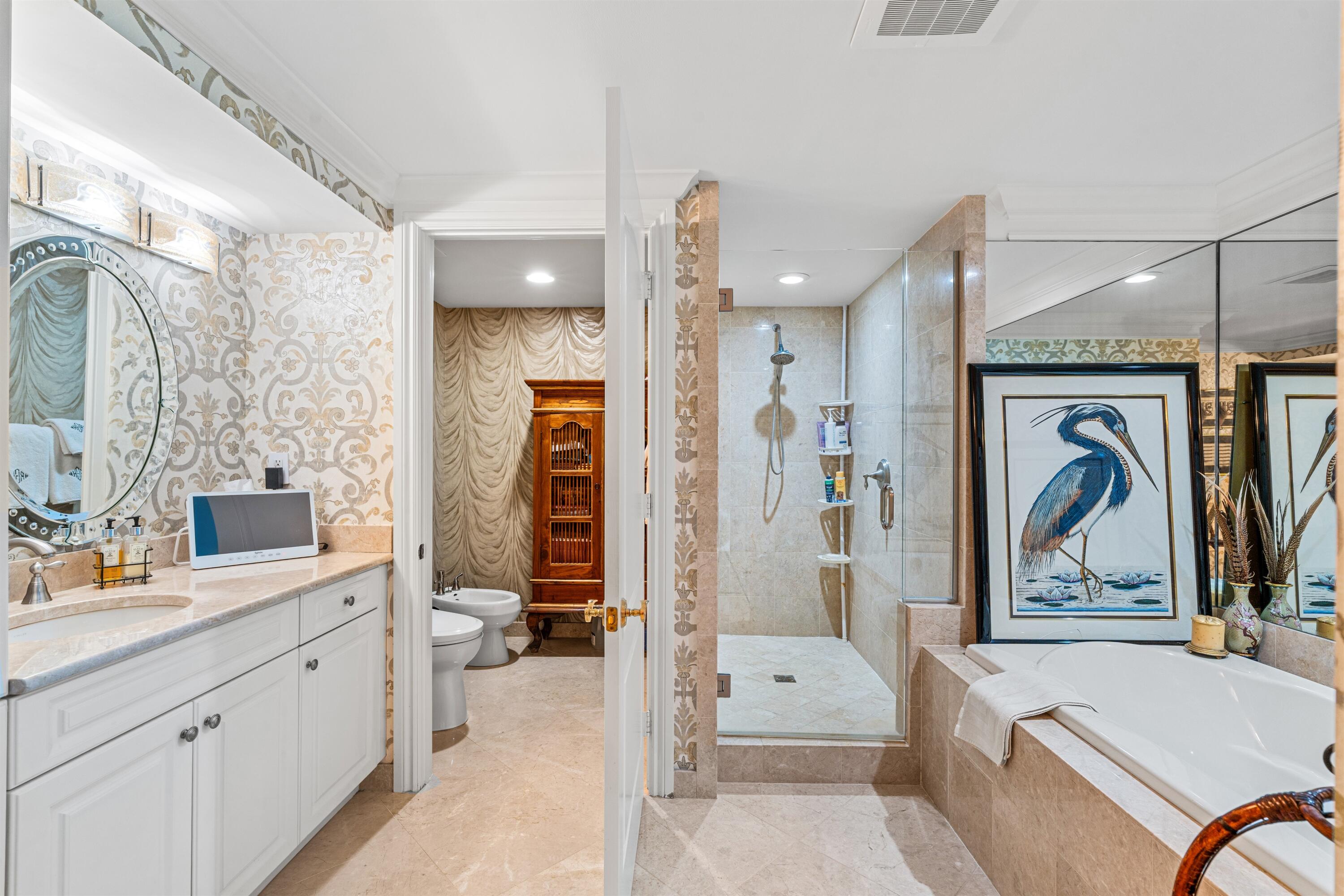 200 East Palmetto Park Road, Unit 404 Boca Raton, FL 33432 - Photo 22 of 43 PRIMARY BATH