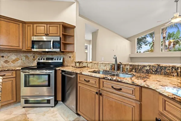 $3,500 | 1525 Crooked Stick Drive, Valrico, FL 33596