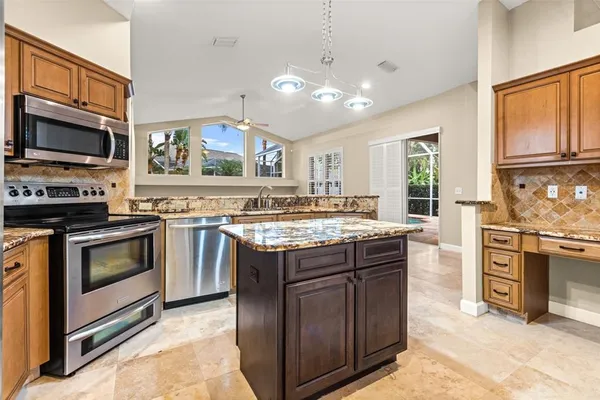 $3,500 | 1525 Crooked Stick Drive, Valrico, FL 33596