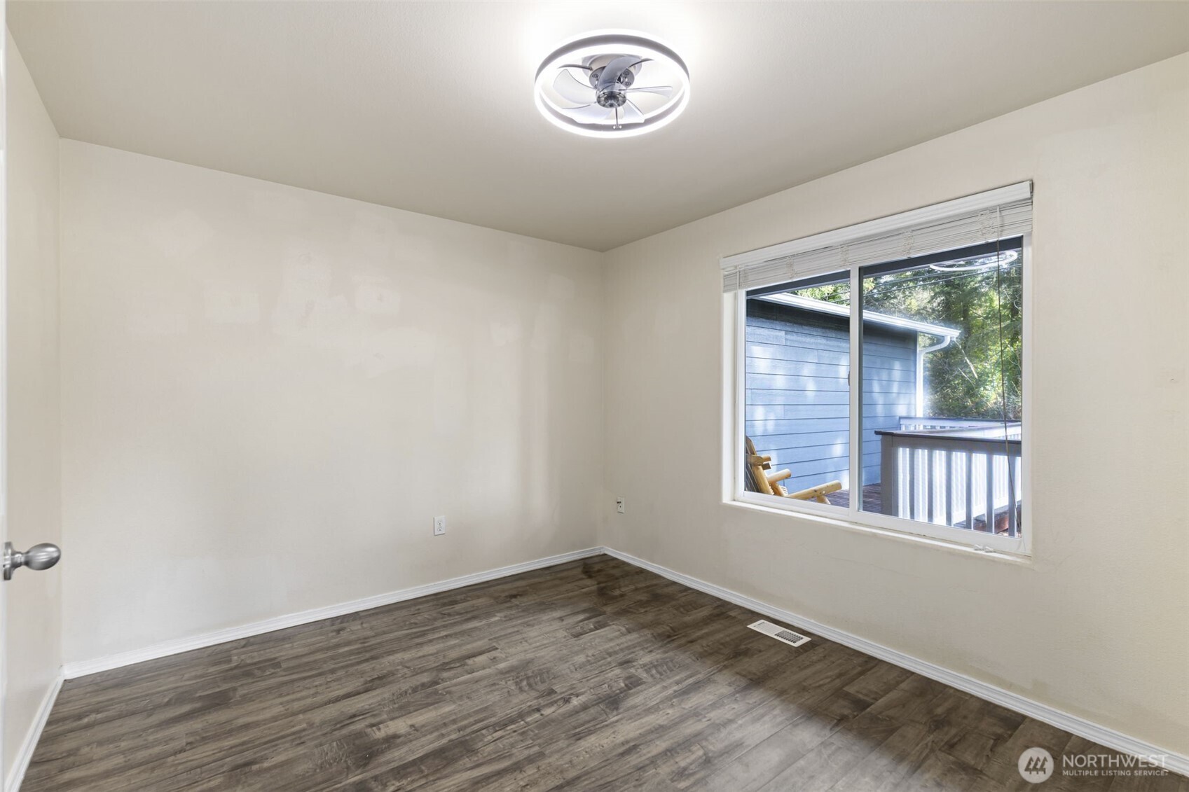 4474 Woods Road East Port Orchard, WA 98366 - Photo 19 of 34 Gallery Image 19