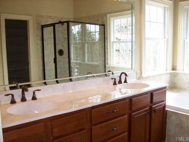 7104 Pebble Gate Drive Raleigh, NC 27612 - Photo 6 of 12 Gallery Image 6