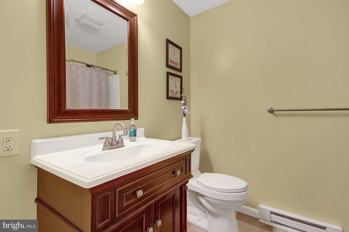 244 Sarhelm Road Harrisburg, PA 17112 - Photo 9 of 25 Gallery Image 9