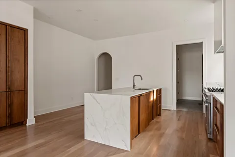 $1,850,000 | 547 B Moore Avenue, Nashville, TN 37203