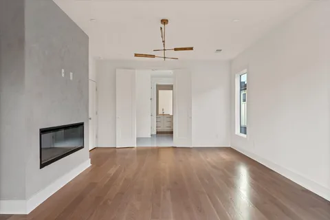 $1,850,000 | 547 B Moore Avenue, Nashville, TN 37203