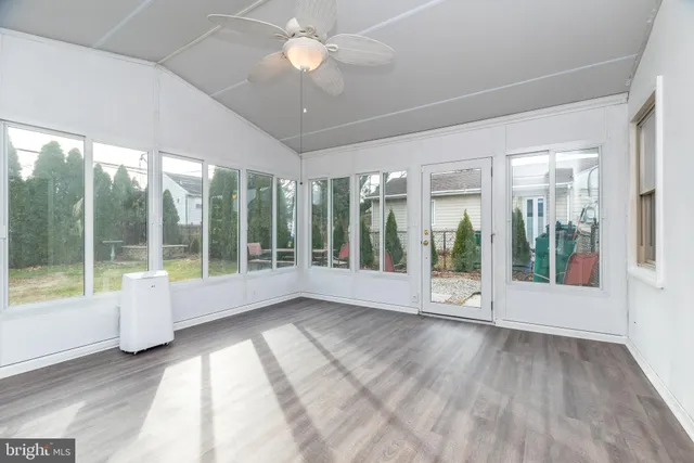 $350,000 | 1000 Stephen Avenue, Croydon, PA 19021