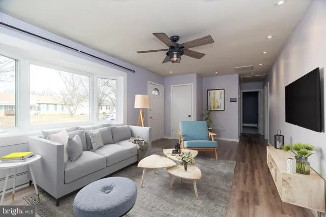 $350,000 | 1000 Stephen Avenue, Croydon, PA 19021