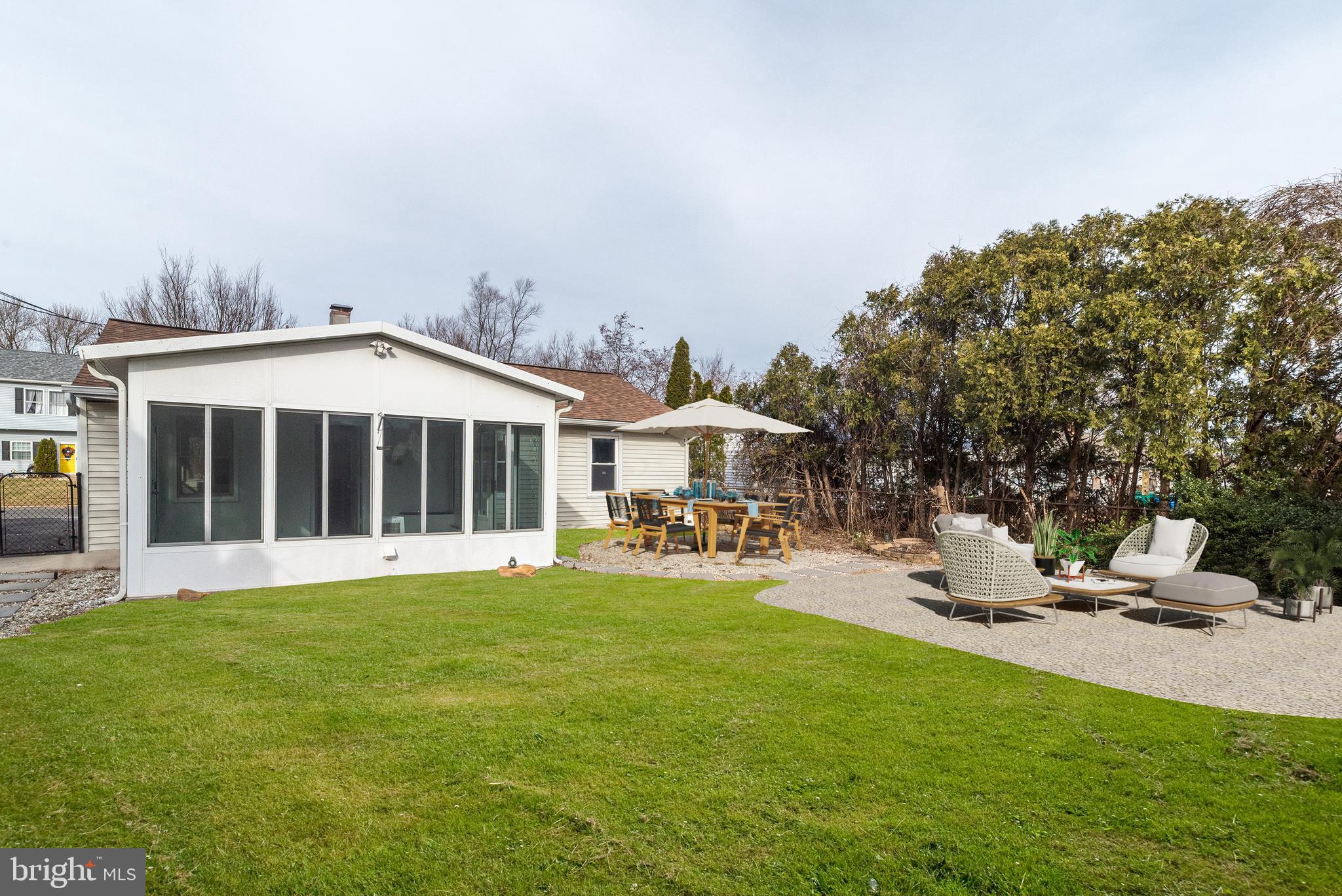 1000 Stephen Avenue Croydon, PA 19021 - Photo 5 of 20 a view of a house with backyard porch and sitting area
