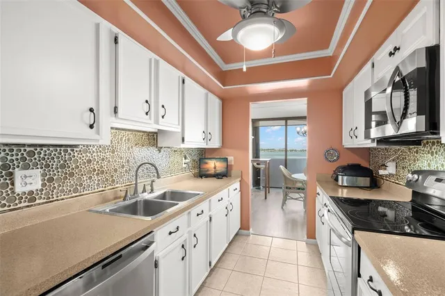 $594,000 | 80 Rogers Street, Unit 3A, Clearwater, FL 33756