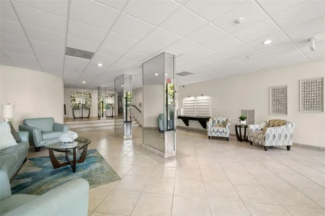 $594,000 | 80 Rogers Street, Unit 3A, Clearwater, FL 33756