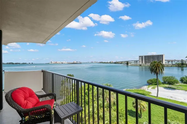 $594,000 | 80 Rogers Street, Unit 3A, Clearwater, FL 33756