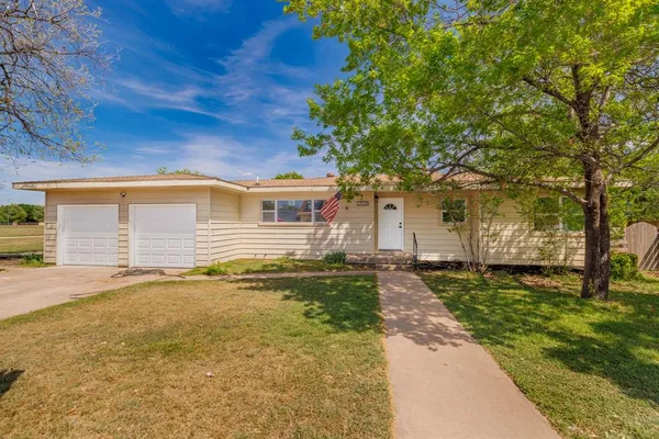 $6,000 | 2929 Sayles Boulevard, Abilene, TX 79602