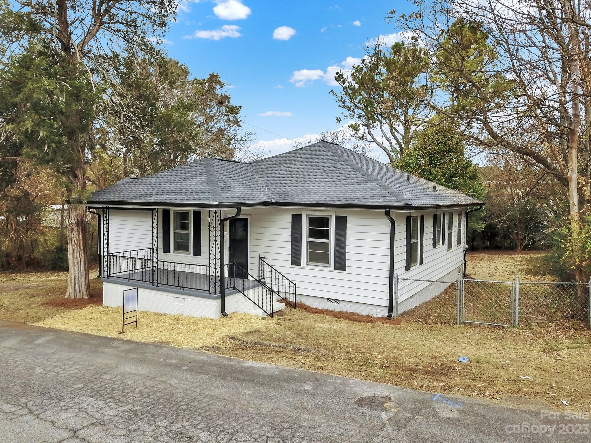 563 5th Street Chester, SC 29706 - Photo 3 of 36 Gallery Image 3