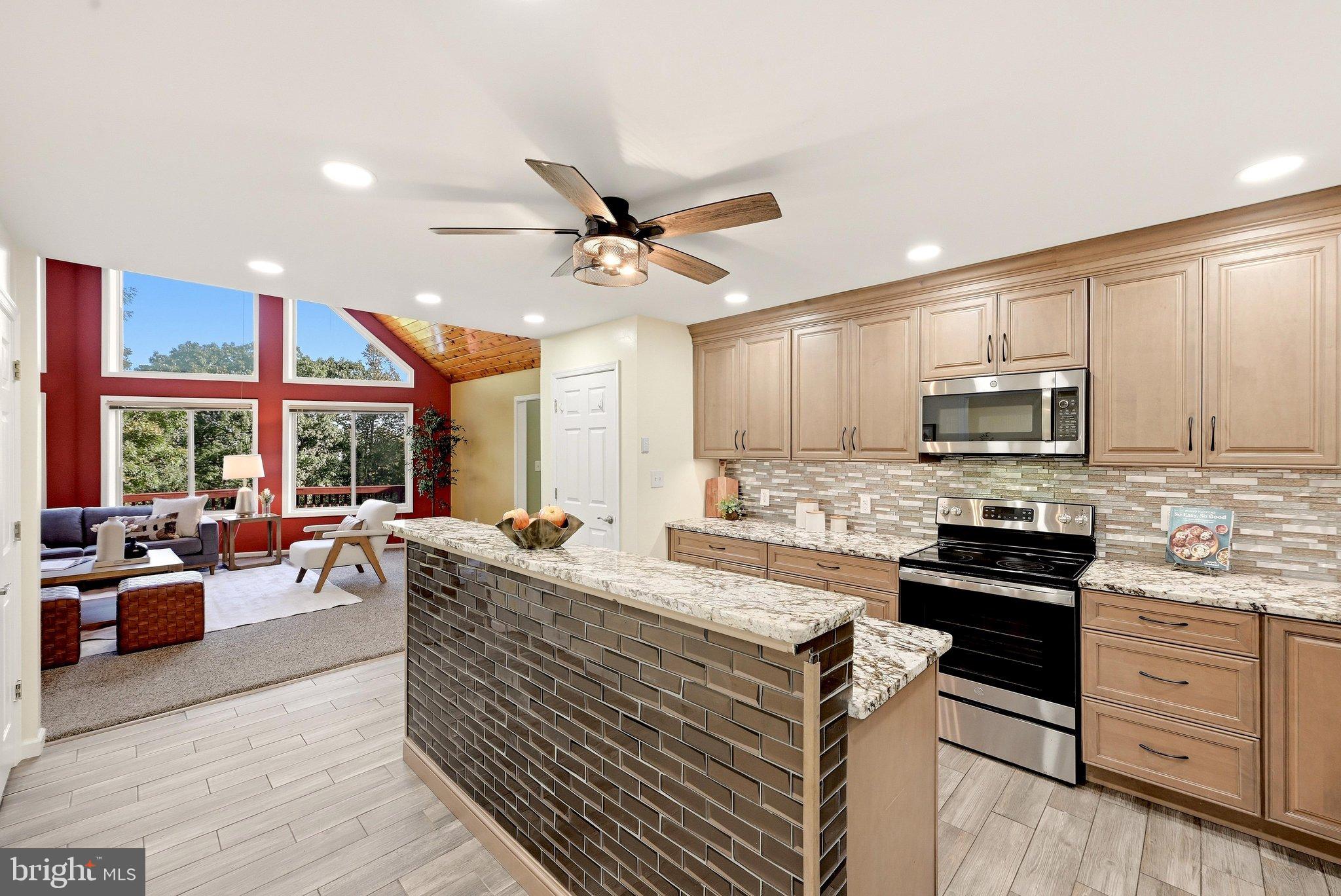 337 Chestnut Trail Road Front Royal, VA 22630 - Photo 26 of 56 Kitchen