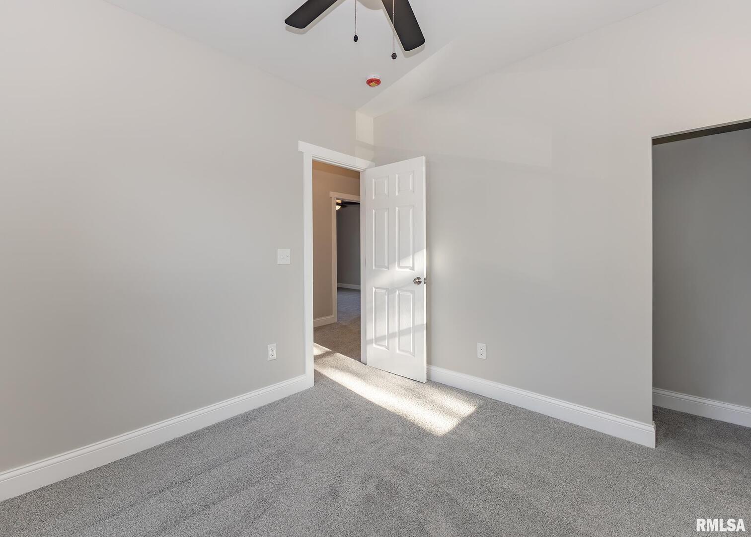 924 North 3rd Street Clinton, IA 52732 - Photo 26 of 33