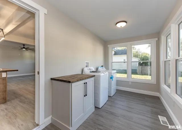 a view of empty room