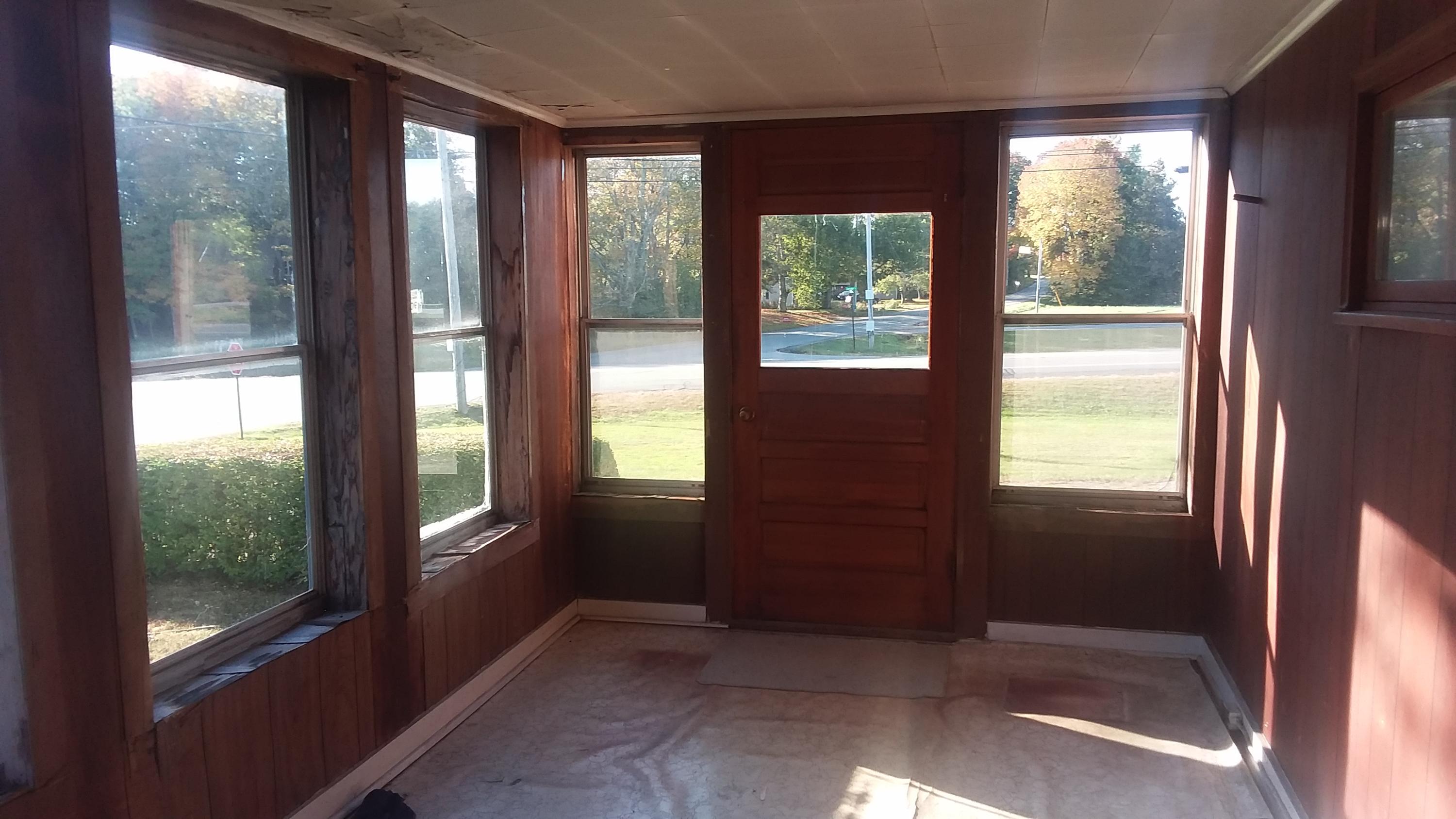 314 Western Road Warren, ME 04864 - Photo 10 of 20 20201001_082834